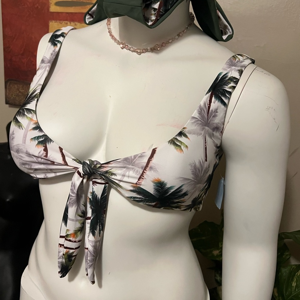 Tropical Palm Print Women's Top